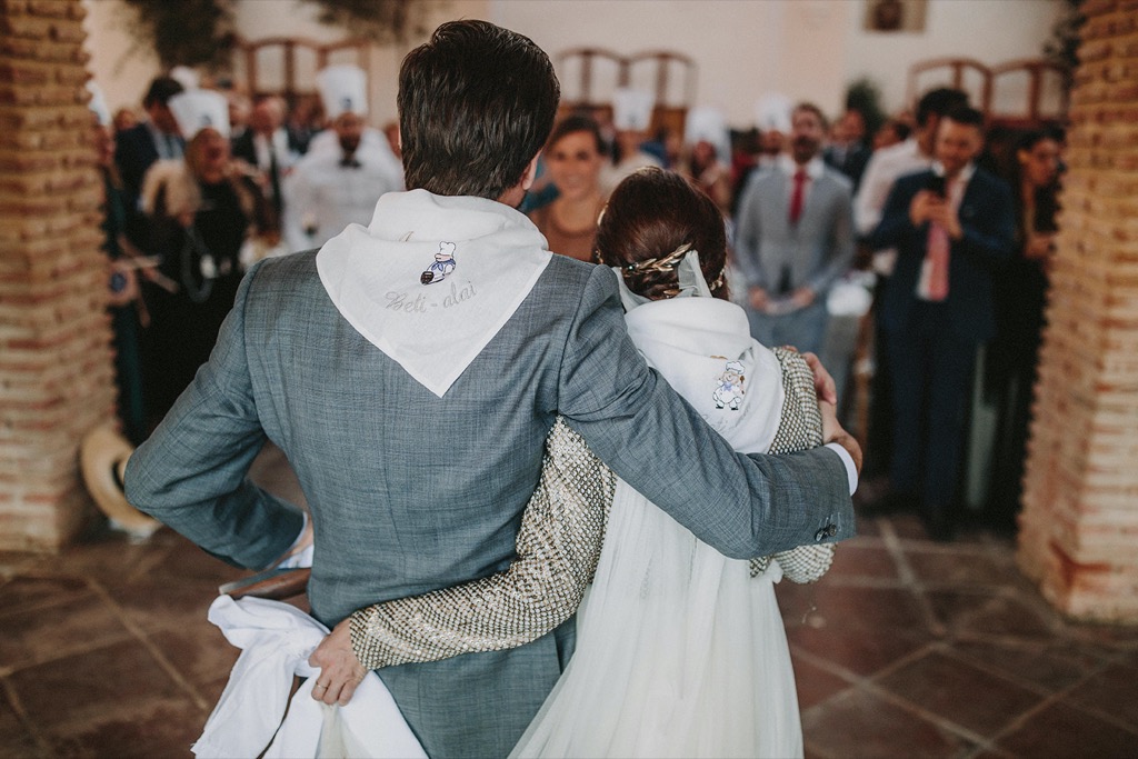 aurresku boda vasco sevillana